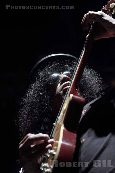 SLASH - 2011-07-12 - PARIS - Zenith - 